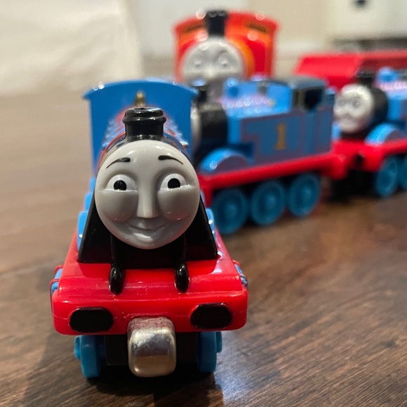 Thomas and Friends Railway Toy - Picture 7 of 7